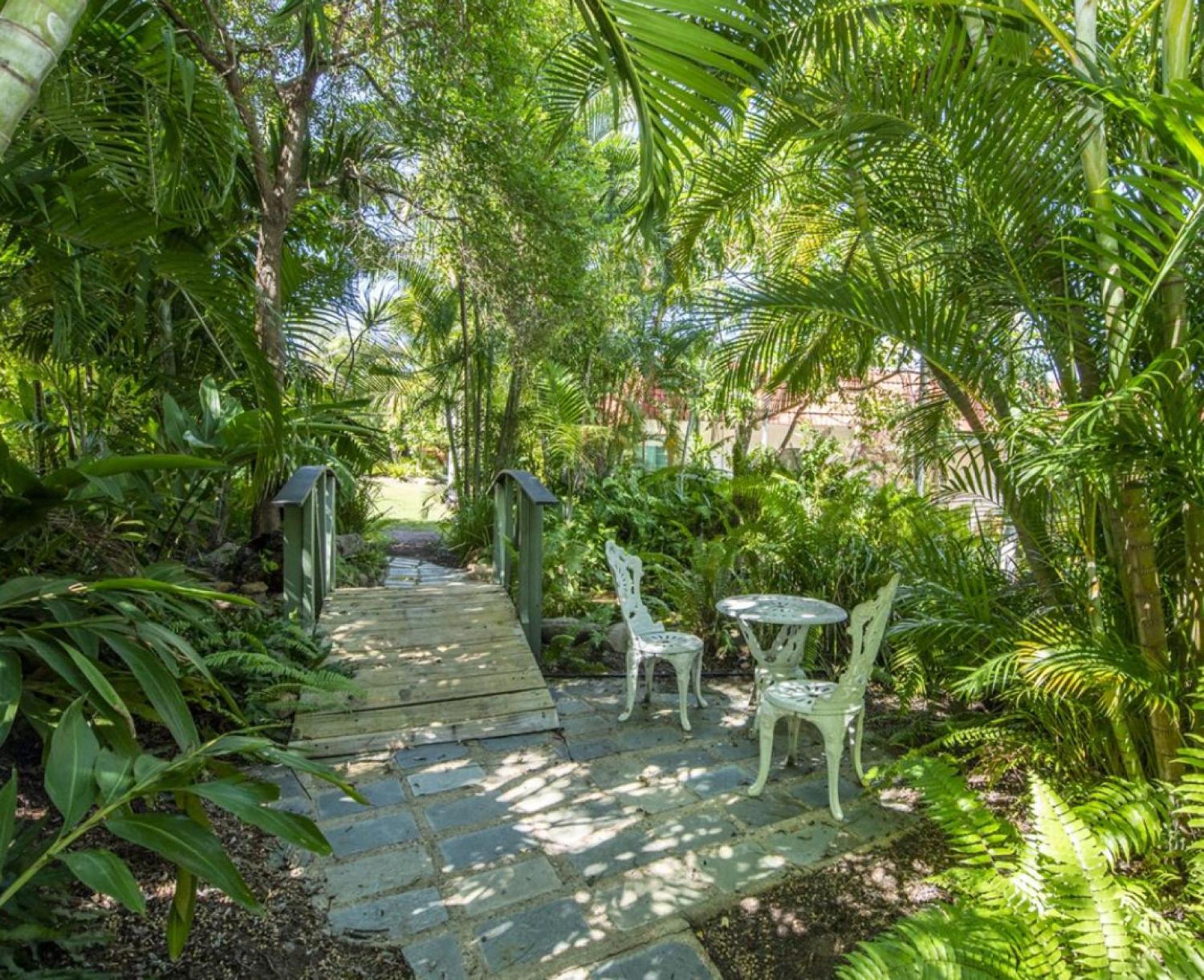 Affordable Island Escape! Queen Studio, Nelly Bay Exterior foto